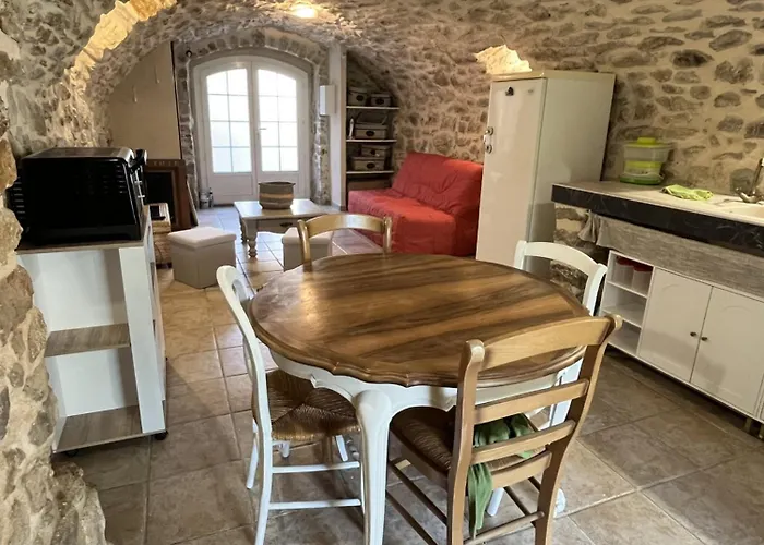 Du Mas Bouscas アパート *