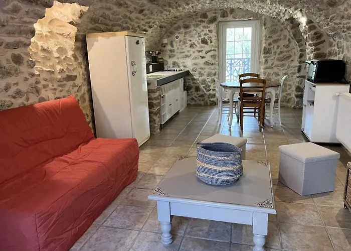 Du Mas Bouscas Saint-Florent-sur-Auzonnet